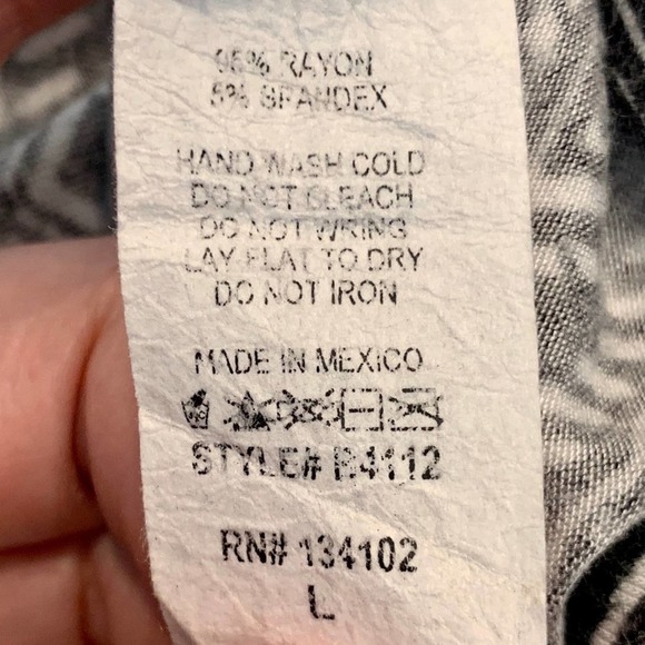 BJewel black & White Aztec pattern maxi skirt size Large - Picture 5 of 5